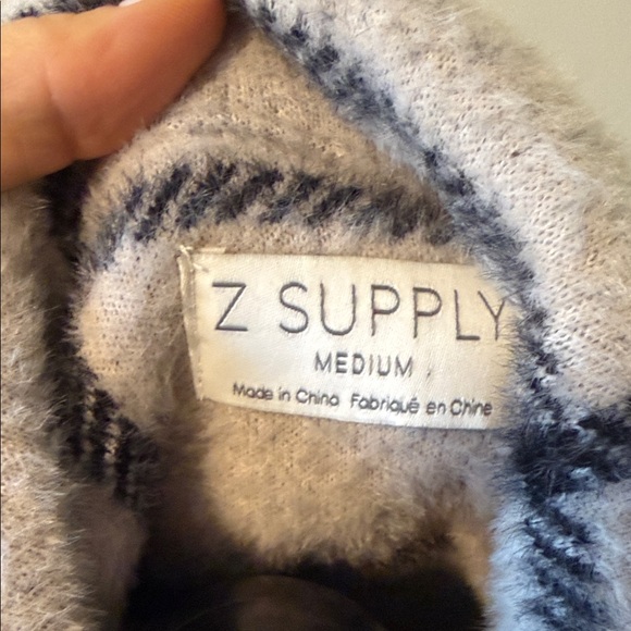 ZSupply Plaid Women's Shacket in Cream and Black - medium - Picture 5 of 6